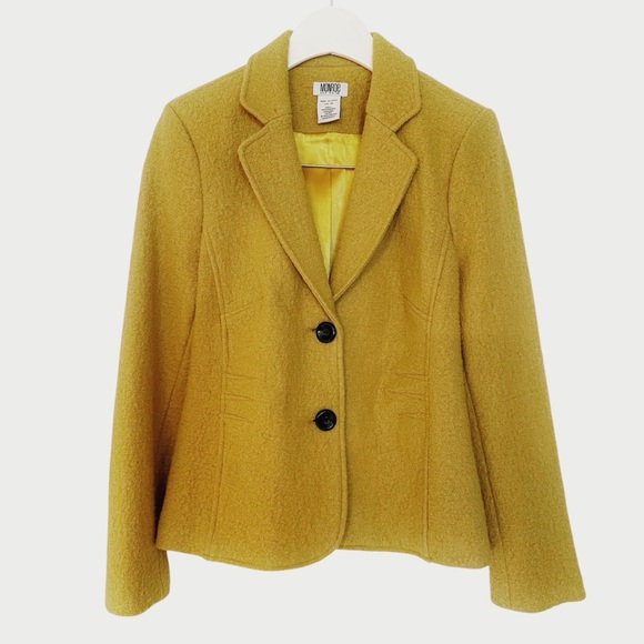 Monroe and Main Wool Blend Blazer Size 8 Runs Small Please See Measurements. - Picture 2 of 8